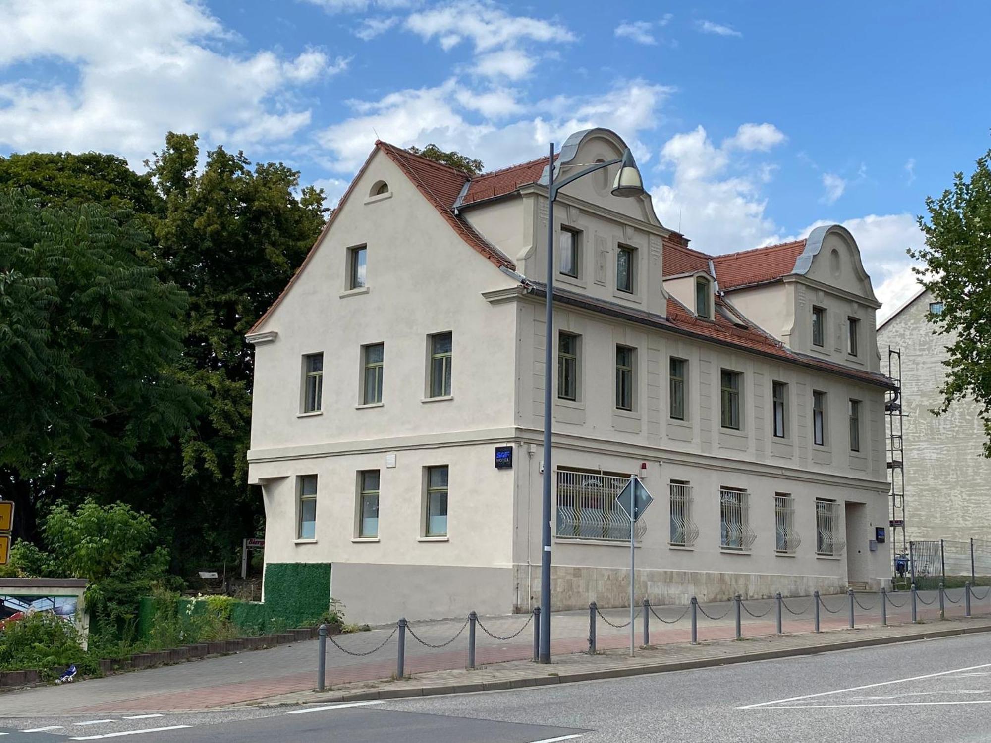 Am Fluss Saale Hotel Weißenfels Eksteriør billede